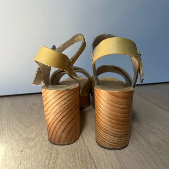 Intentionally Blank Twin Wooden Platform Sandal in Lemon Yellow | sz 8 - Picture 3 of 5